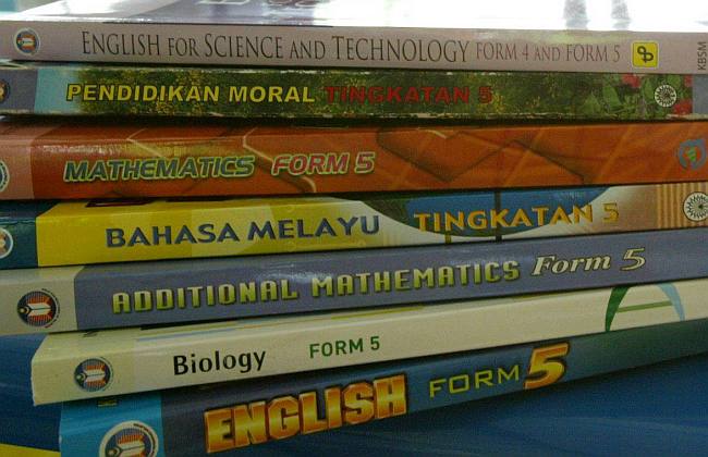 Ppsmi Why Malaysiaa S Education System Keeps Switching Languages Trp