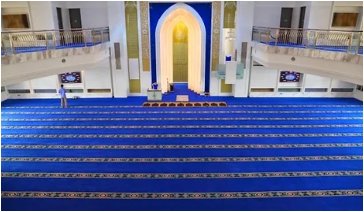 Jemaah Wanita Dakwa AJK Masjid Tak Benarkan Solat Di Ruang Utama Kerana Bawa Anak